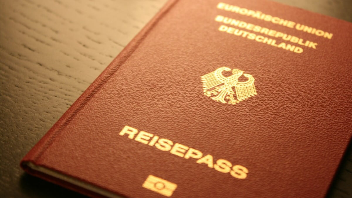 germany-and-spain-have-europes-most-powerful-passports